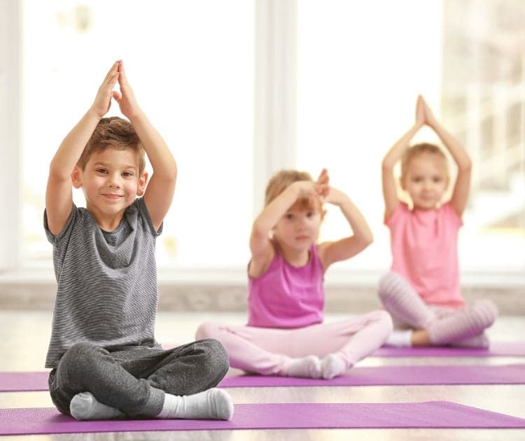 Yoga pour enfants et adolescents